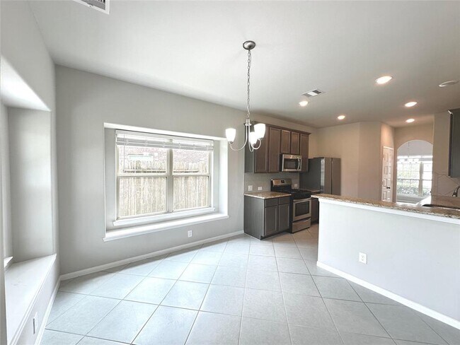 Building Photo - 23206 N Briarlilly Park Cir