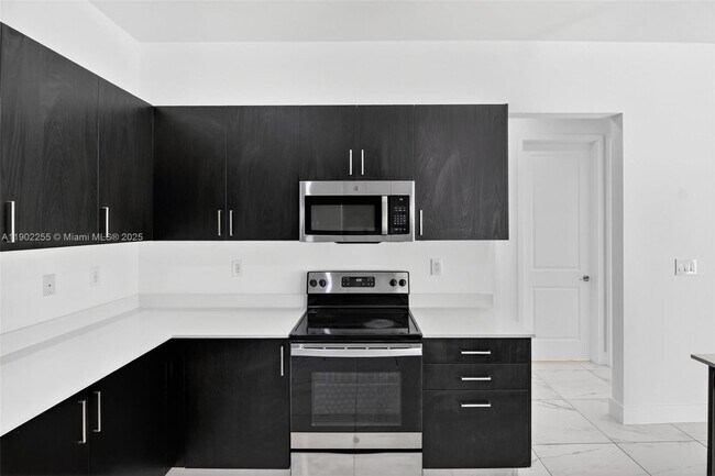 Building Photo - 13284 SW 228th St