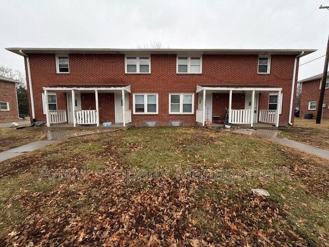 Building Photo - 5421 Benton St