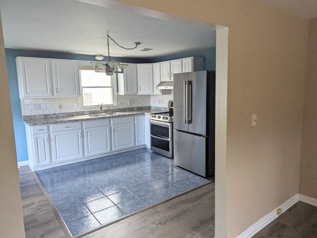 Building Photo - 25 Brodeur Ave