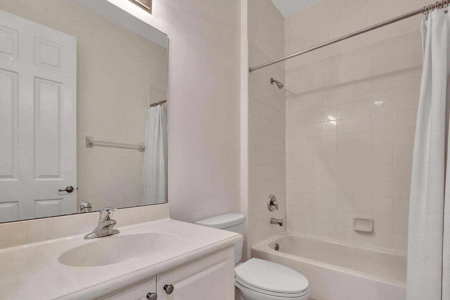 Building Photo - 4313 Parkside Dr