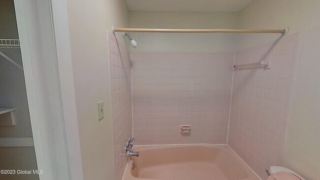 Building Photo - 420 Delaware Ave