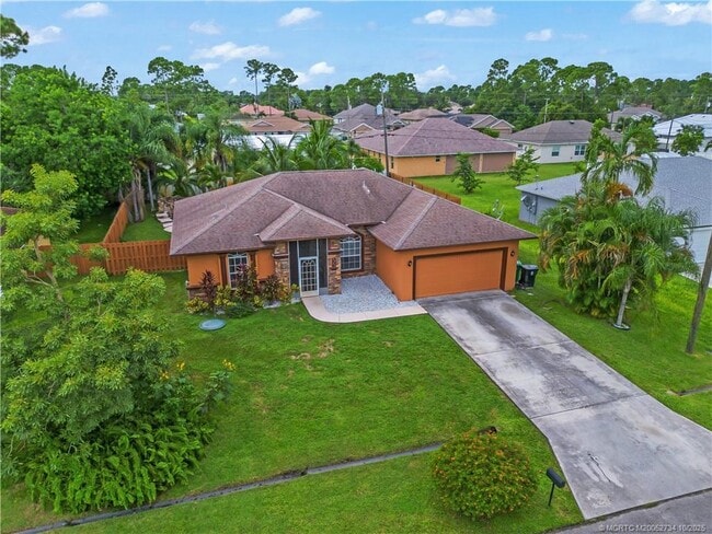 Building Photo - 3532 SW Margela St