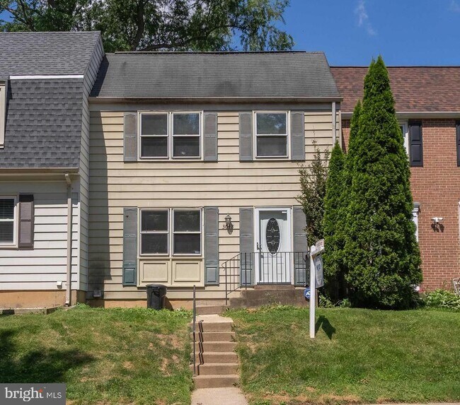 Building Photo - 3048 Silent Valley Dr