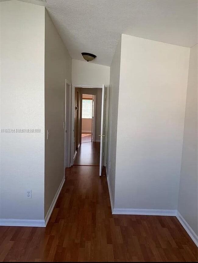 Building Photo - 2614 SW 188th Ave