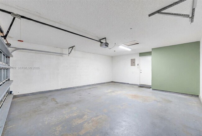 Building Photo - 3802 NW 1st Pl