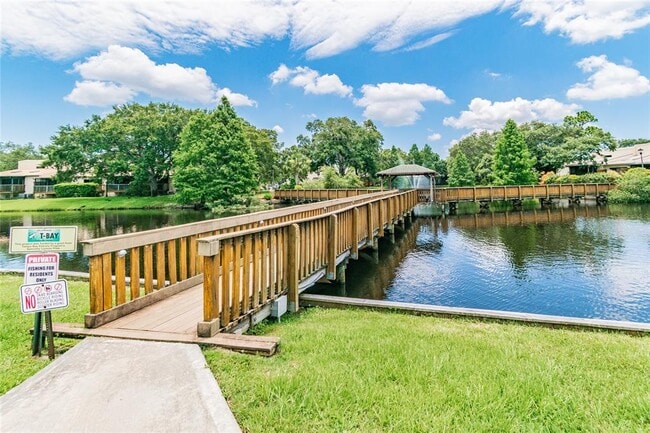 Building Photo - 6435 92nd Pl N