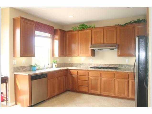 Building Photo - Gorgeous, Large Home in Quiet & Desirable Torrey Highlands- Private Backyard - 2-Car Garage - Can...