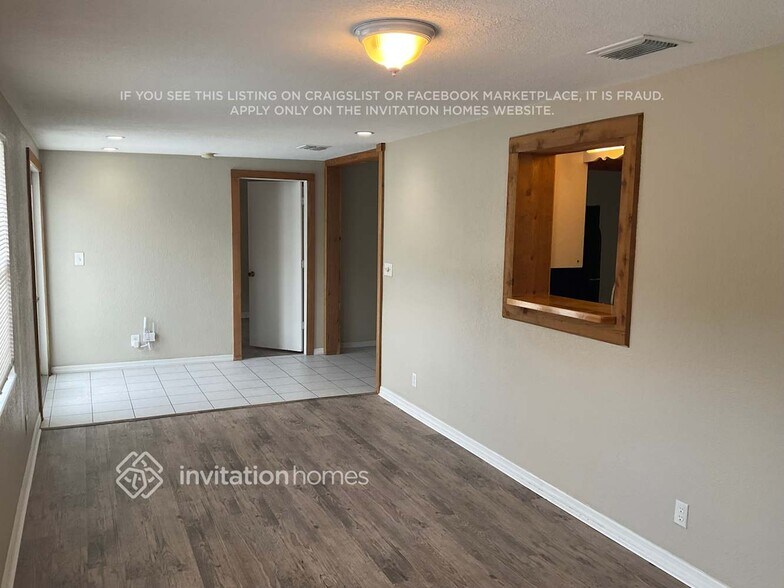 Building Photo - 8924 110th Ln N