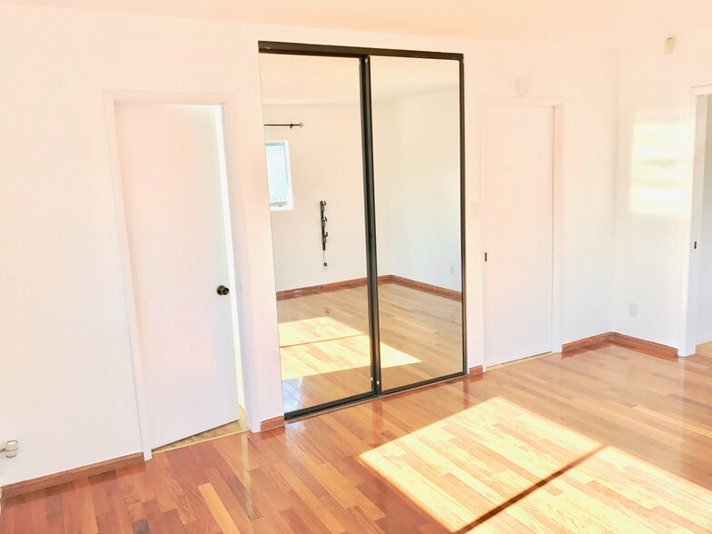 Building Photo - 17418 Califa St