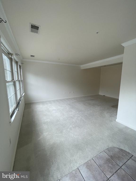 Building Photo - 1323 Lindsay Ln
