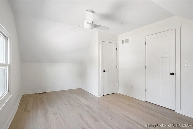 Building Photo - 226 Sloemer Ave