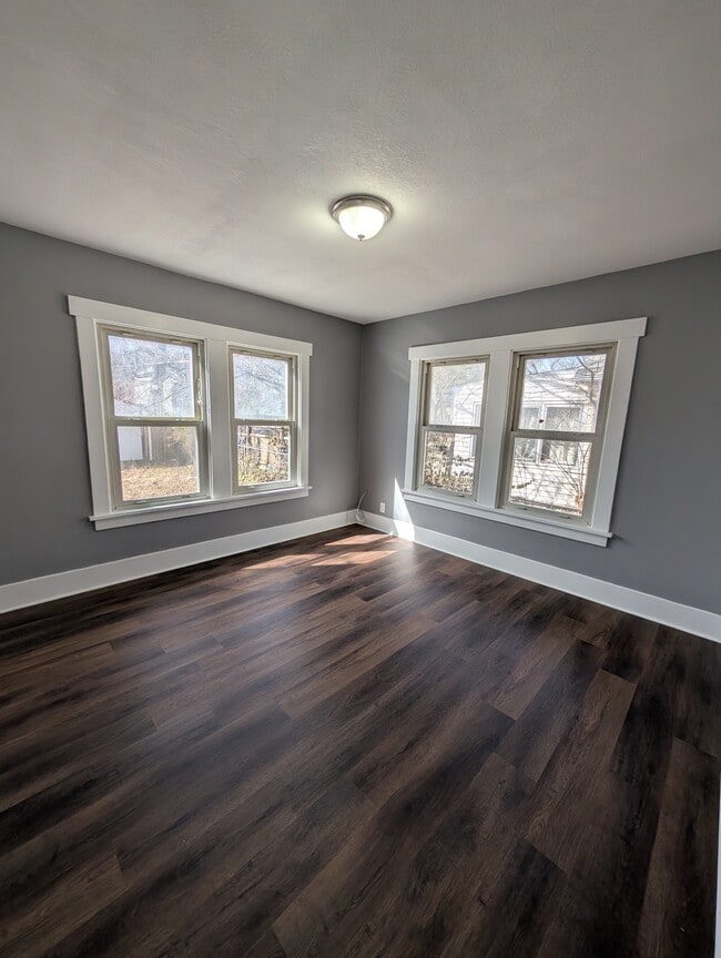 Building Photo - 2007 SW Lane St