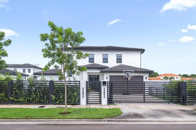 Building Photo - 10940 SW 180th St