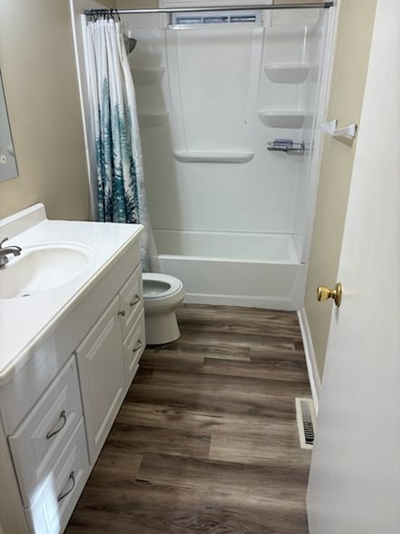 Building Photo - 1110 Ute Trail