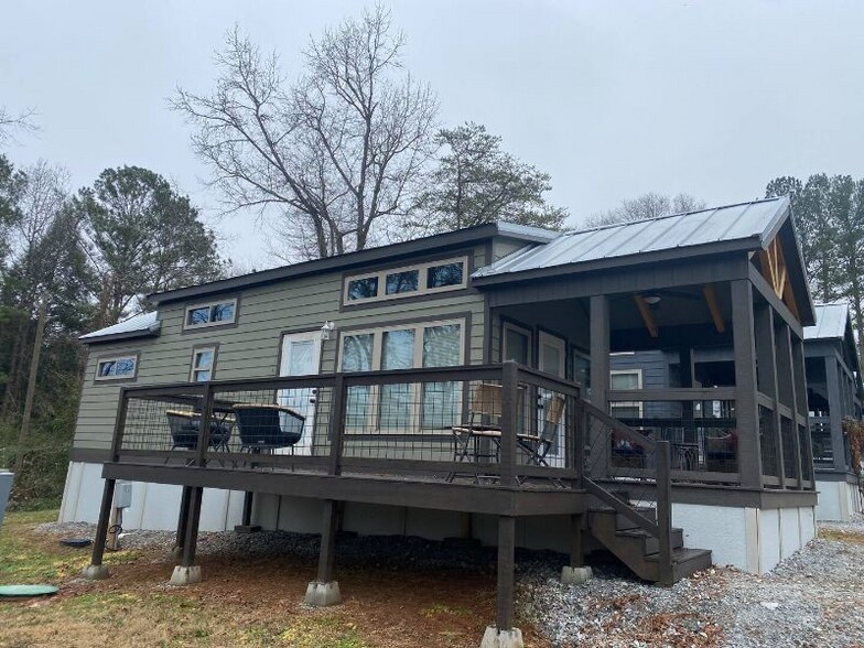 Building Photo - 1 Tiny Home Cir