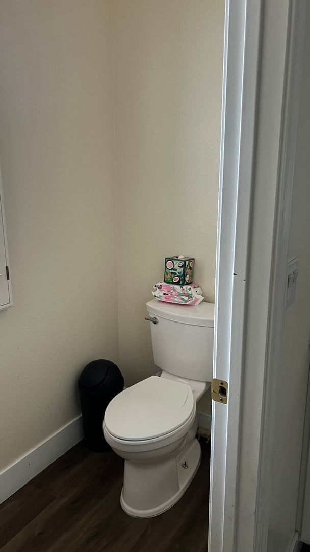 Building Photo - Stunning Fully Remodeled Luxury Home in Peccole Ranch