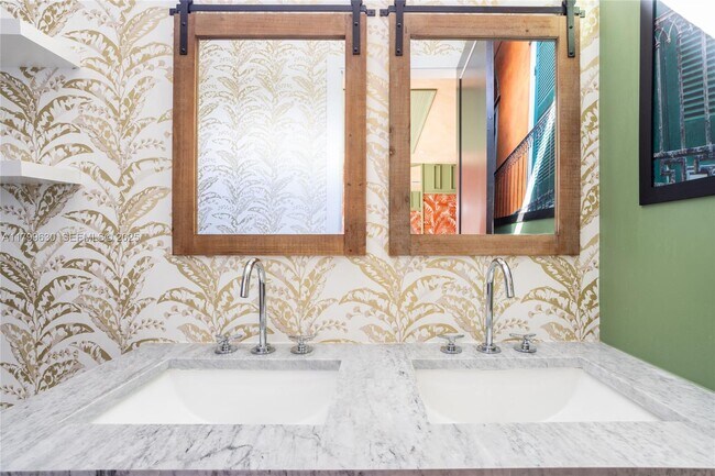 Building Photo - 416 NW 52nd St