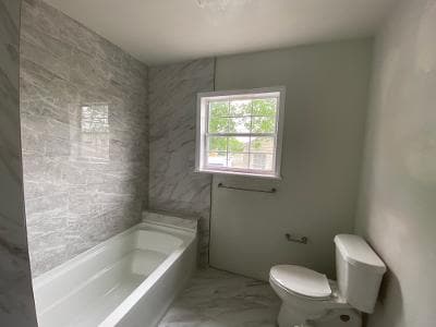 Building Photo - 1253 Logan Ave