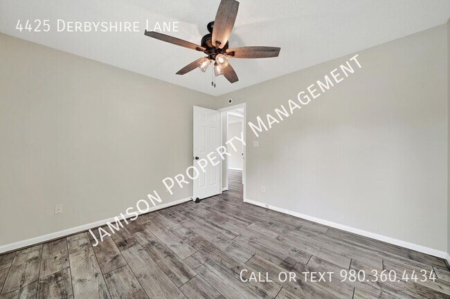 Building Photo - 4425 Derbyshire Ln