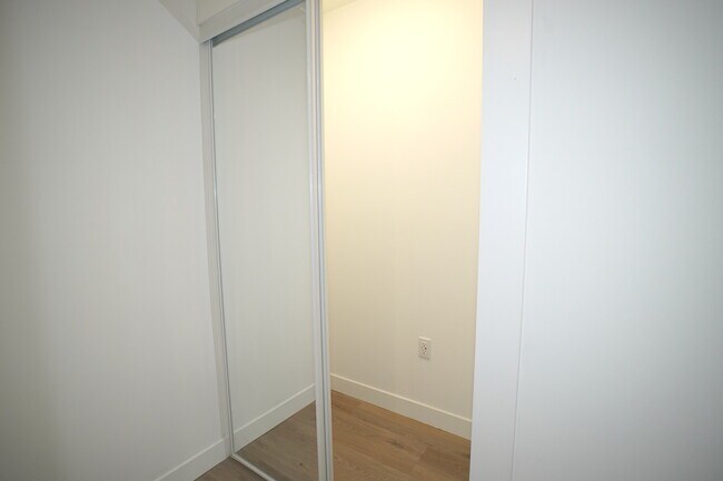 Building Photo - 1258 Idaho St