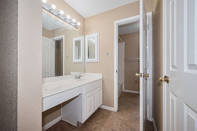 Building Photo - 4222 Merriweather St