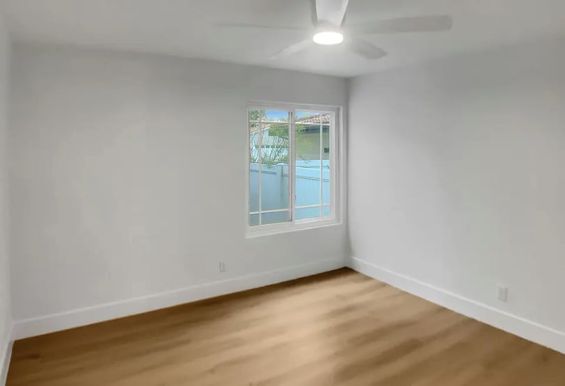 Building Photo - 953 S Ridgecrest Cir