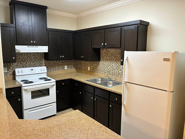 Building Photo - 5402 Marcella Ave