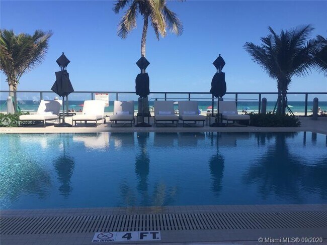 Building Photo - 2101 S Surf Rd