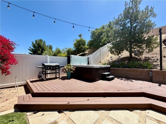 Building Photo - 8992 Trumpets Ct
