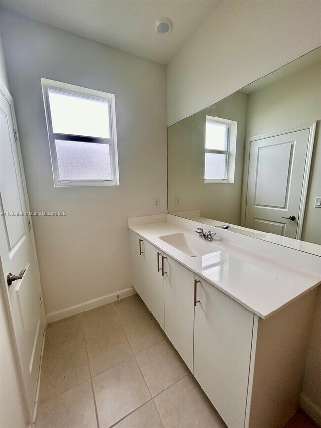 Building Photo - 35774 SW 178th Ct
