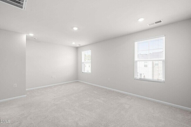 Building Photo - 1838 Woodall Crest Dr