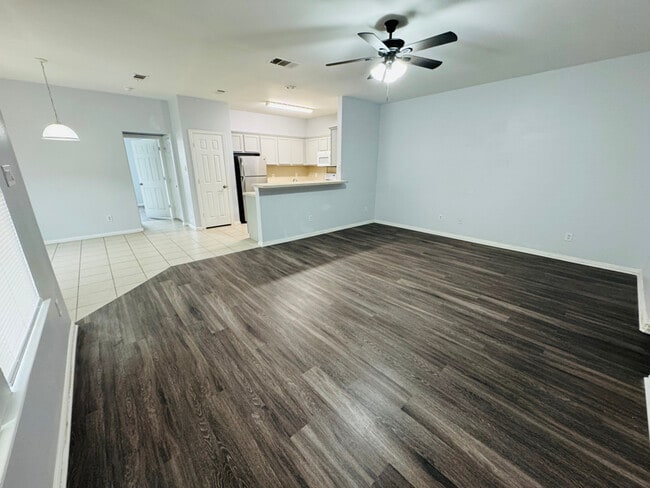 Building Photo - 5837 Swords Dr