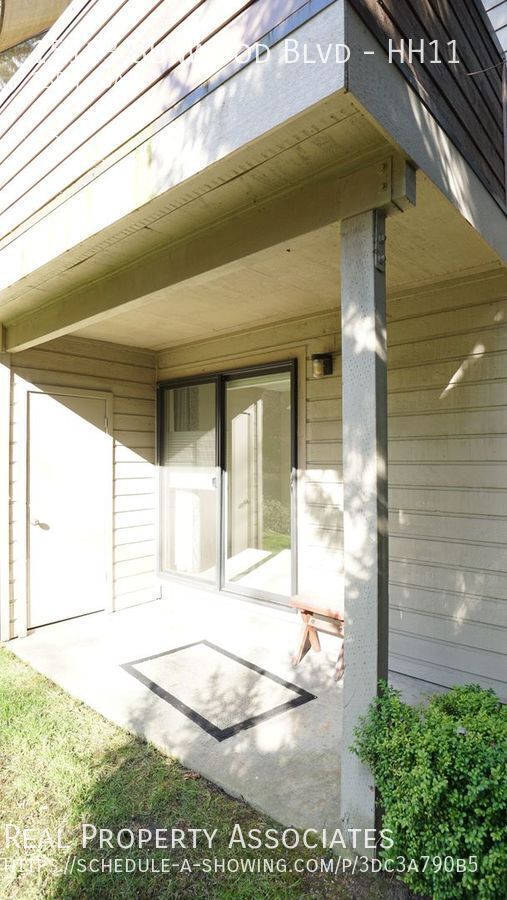 Building Photo - 15113 Sunwood Blvd