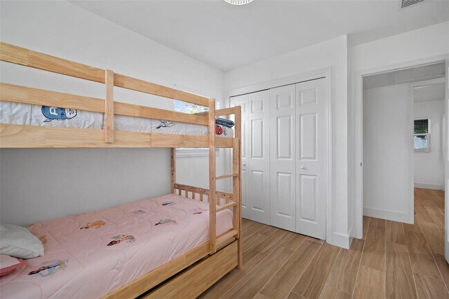 Building Photo - 7717 W Powhatan Ave