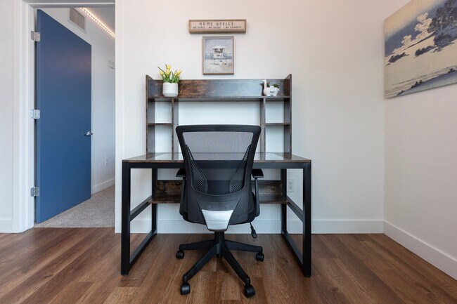 Building Photo - Beautiful 1 Bdrm, 1.5 Bath for Rent at Cortez Blu Condos in Cortez Hill