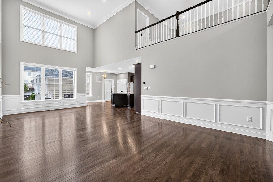 Building Photo - 23202 Evergreen Ridge Dr
