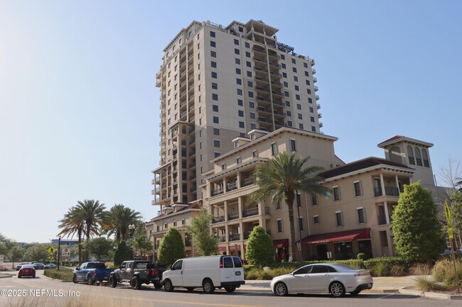 Primary Photo - 1478 Riverplace Blvd