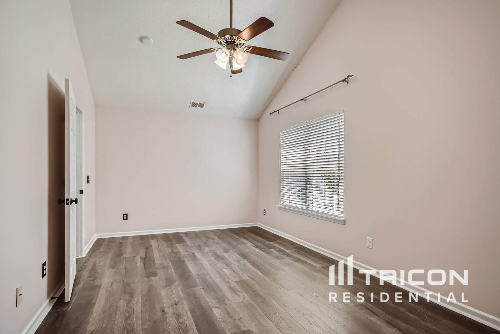 Building Photo - 2638 Rozzelles Landing Dr