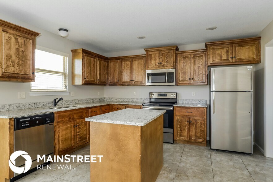 Building Photo - 901 E Rockville Terrace