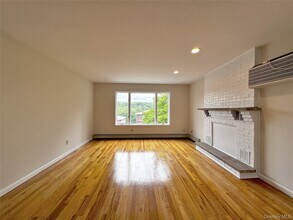 Building Photo - 148 Bennett Ave