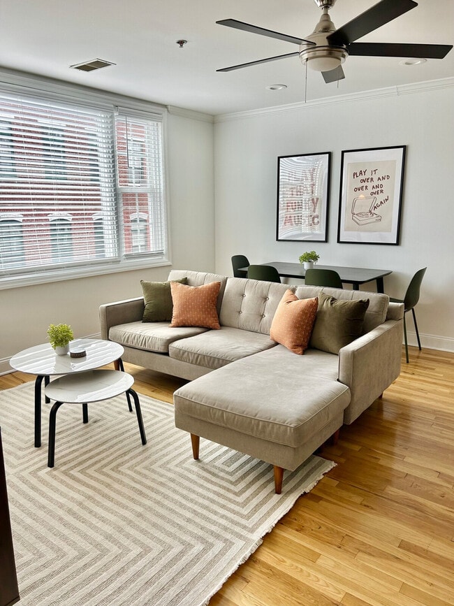 Building Photo - 800-898 Jefferson Street-SI ID1507574P