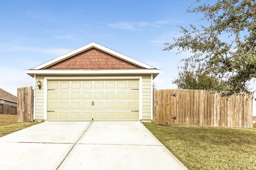 Building Photo - 10764 South Lake Mist Lane