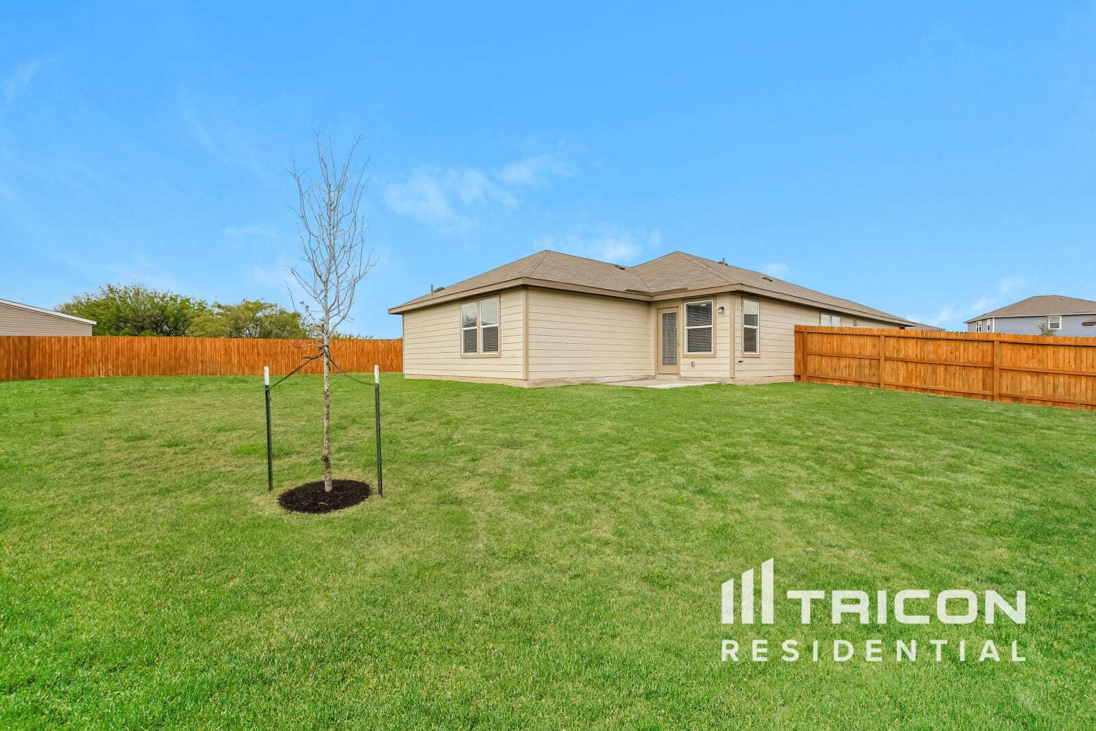 Building Photo - 5814 Nyla Wy