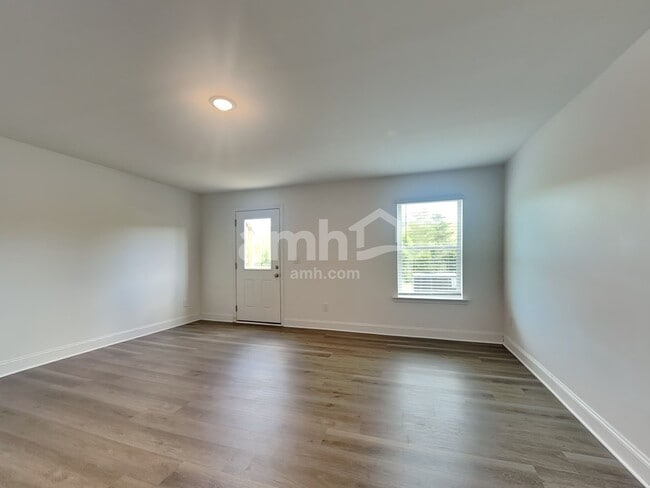 Building Photo - 758 Alcovy Ml Pk