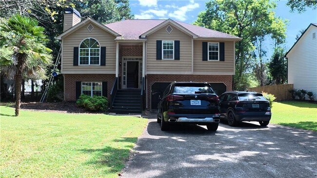 Primary Photo - 2575 Overlake Dr
