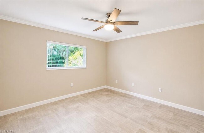 Building Photo - 2360 Naples Trace Cir