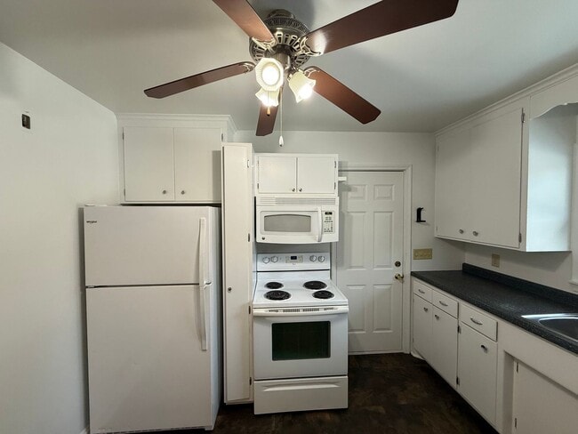 Building Photo - 1954-1956 Hazelwood St