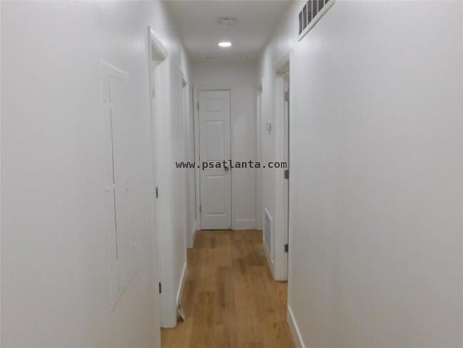 Building Photo - 2789 Narron Ct SW