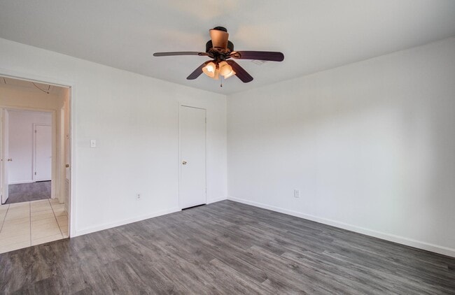 Building Photo - 7322 Willowtex Dr